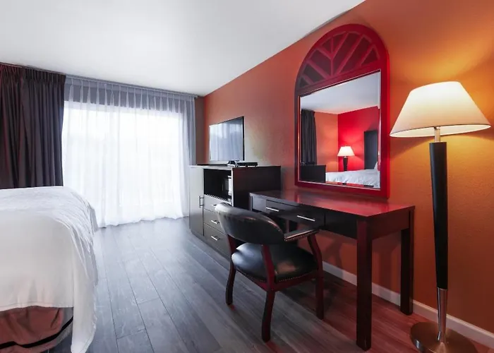 Pullman Garden Inn